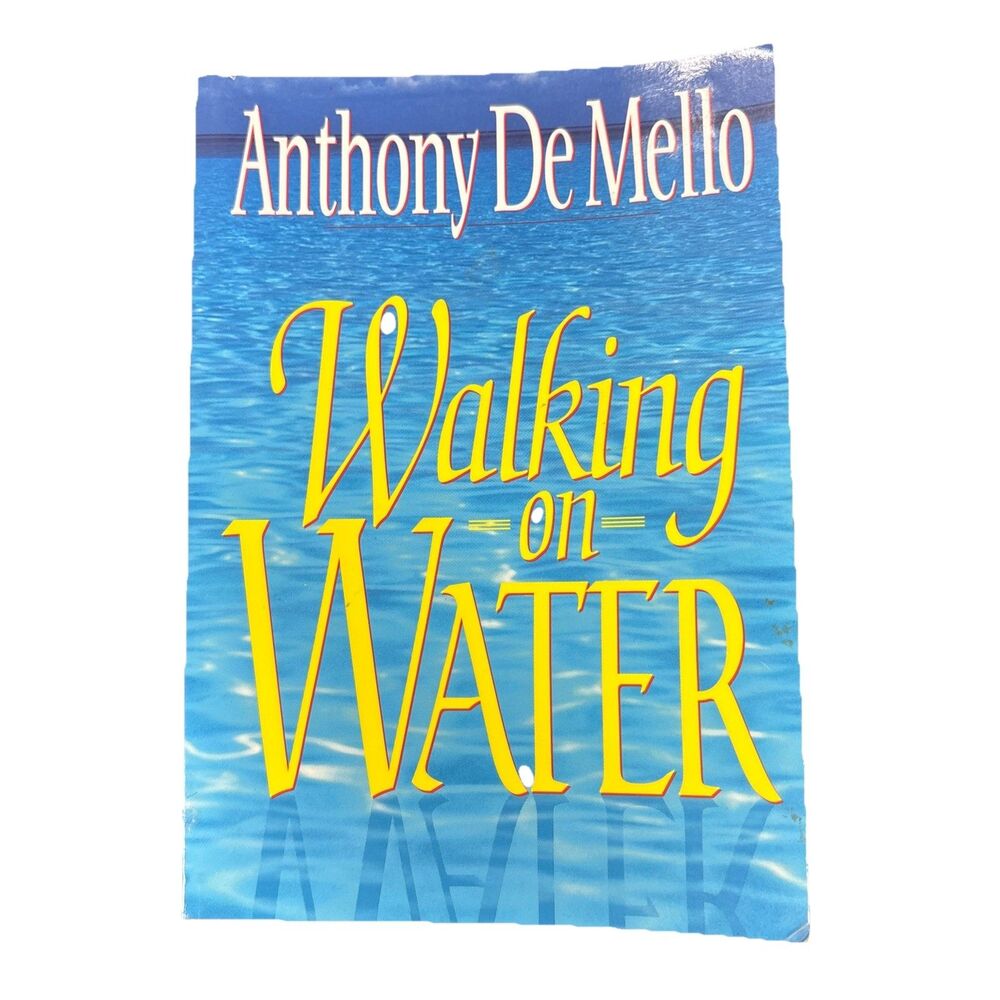 Walking on Water by Anthony De Mello 1998 Paperback Crossroad Publishing